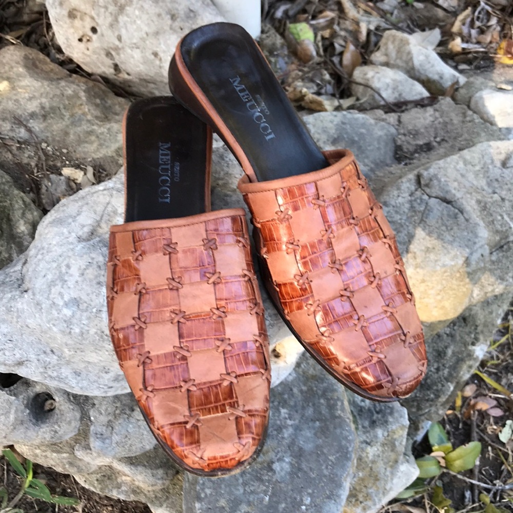MEUCCI mules